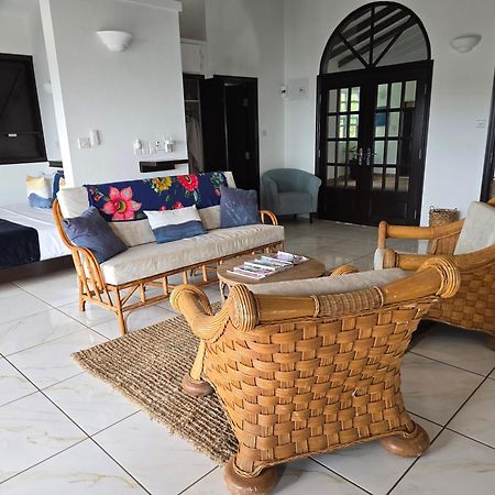 Hodges Bay House Daire Calibishie Dış mekan fotoğraf